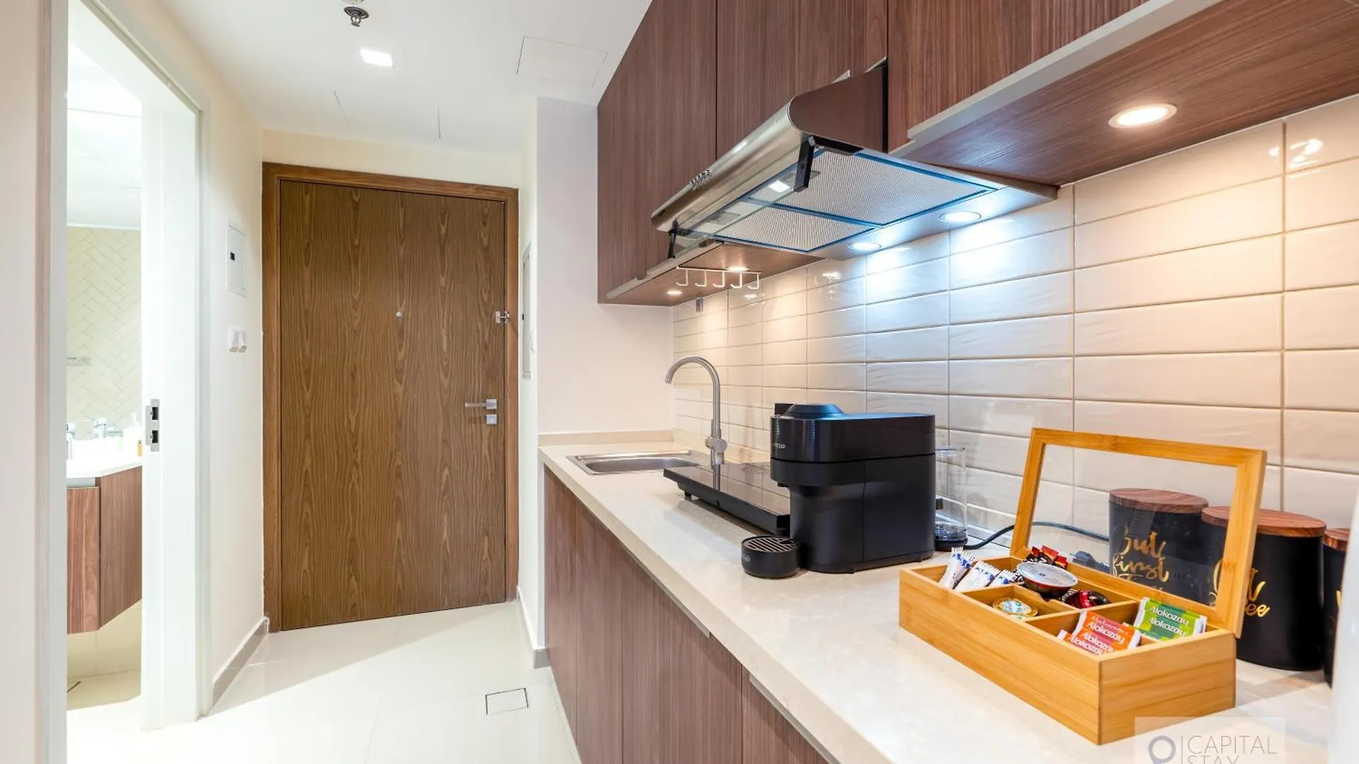 Capital Stay - Studio Apt In Al Zahia Sharjah Apartment